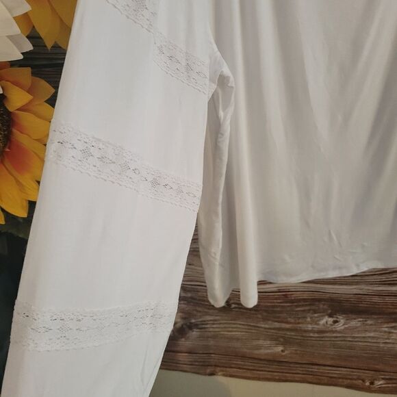 "Tint & Shadow" Woman's long sleeve blouse Size: 3X white Pullover NWT - Picture 4 of 9